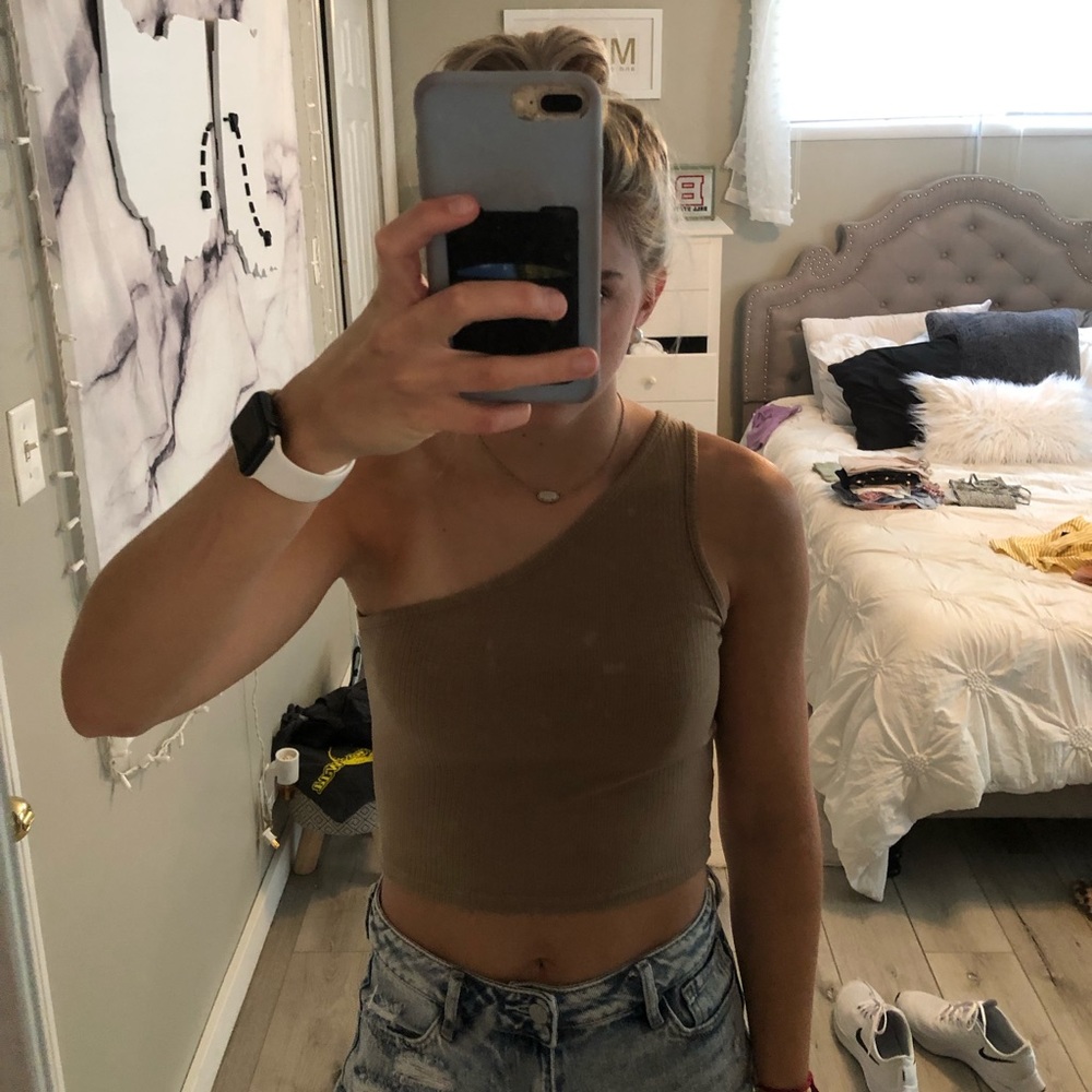 SHEIN Tan Crop Top